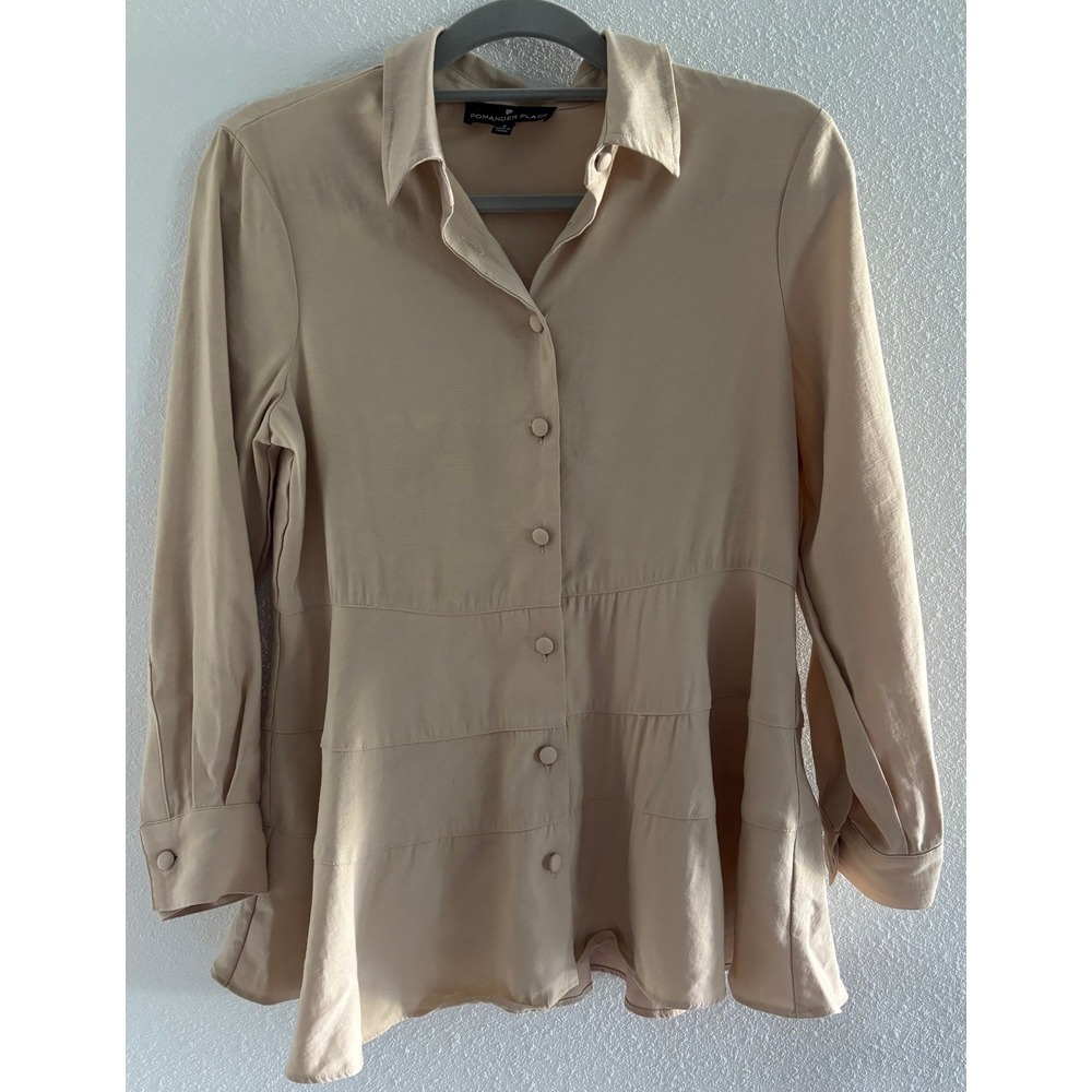 Pomander Place Tuckernuck Ashlen Top Womens Small Tan Preppy Peplum Quiet Luxury - Picture 2 of 5